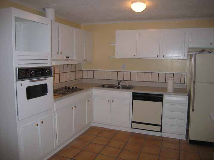 More photos of Simonton Bridge home